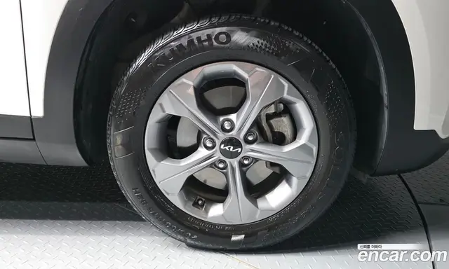Kia Seltos 2023 1.6 автомат (гидро), миниатюра 7 Kia Seltos 2023 1.6 автомат (гидро), миниатюра 7