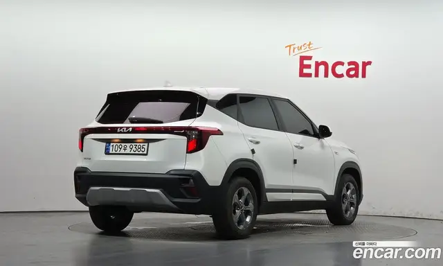 Kia Seltos 2023 1.6 автомат (гидро), миниатюра 2 Kia Seltos 2023 1.6 автомат (гидро), миниатюра 2