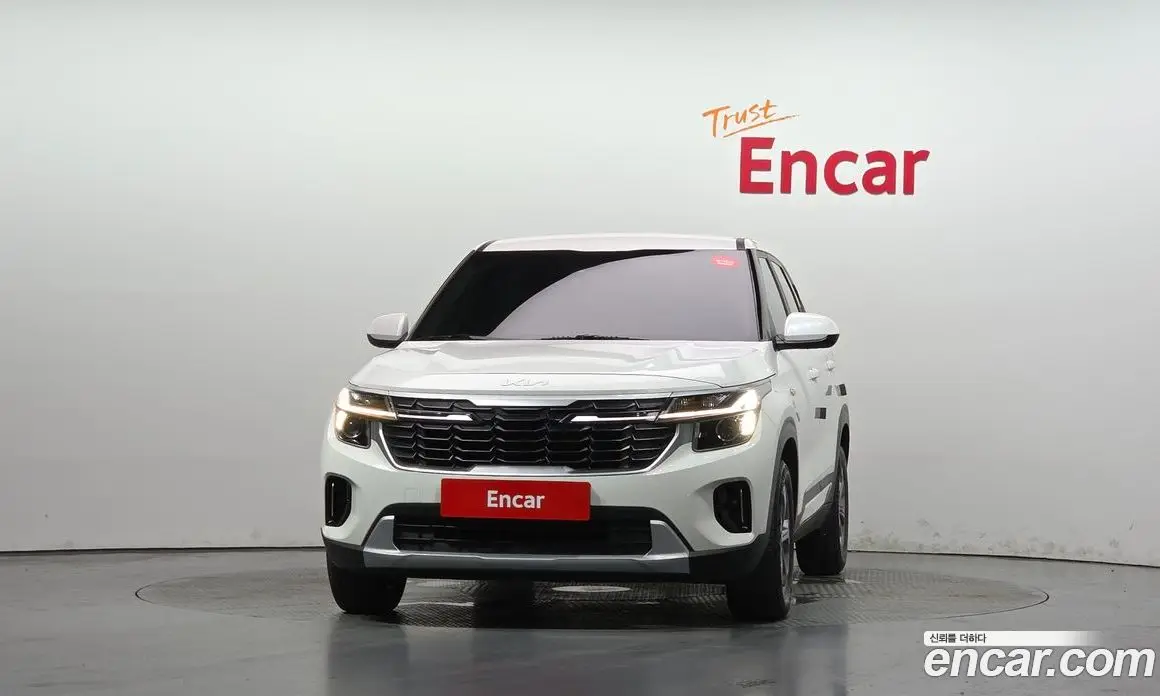 Kia Seltos 2023 1.6 автомат (гидро), фото 3 Kia Seltos 2023 1.6 автомат (гидро), фото 3