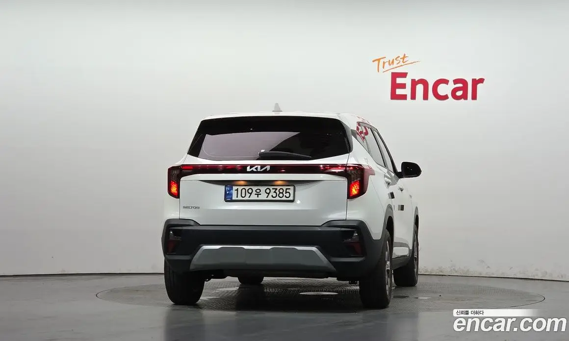 Kia Seltos 2023 1.6 автомат (гидро), фото 4 Kia Seltos 2023 1.6 автомат (гидро), фото 4