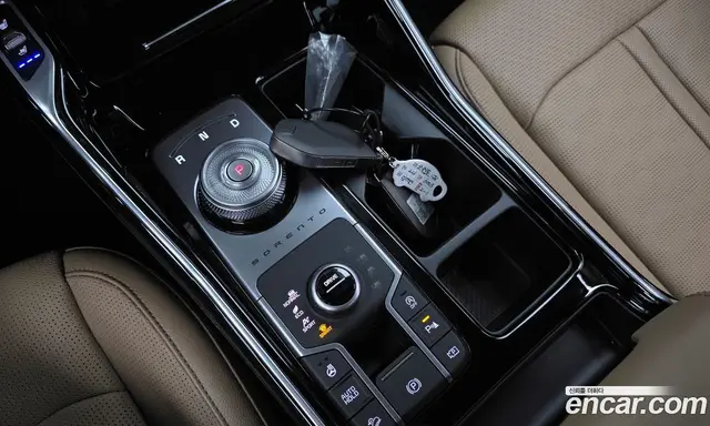 Kia Sorento 2024 2.2 автомат (гидро), миниатюра 11 Kia Sorento 2024 2.2 автомат (гидро), миниатюра 11