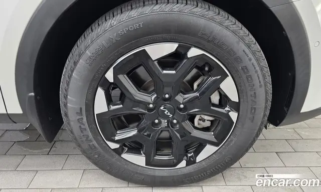 Kia Sorento 2024 2.2 автомат (гидро), миниатюра 6 Kia Sorento 2024 2.2 автомат (гидро), миниатюра 6