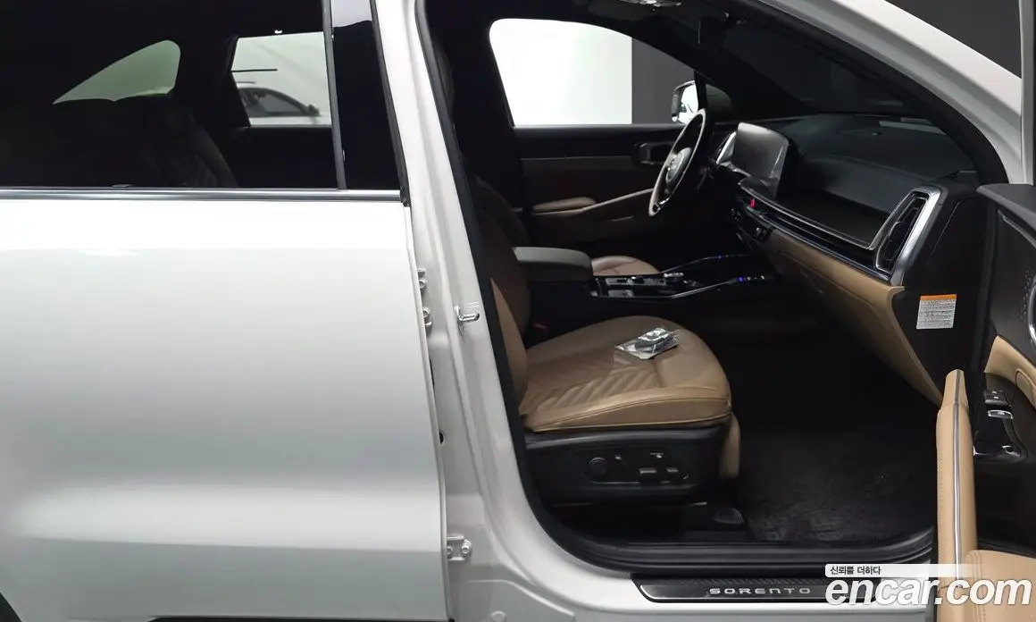 Kia Sorento 2024 1.6 автомат (гидро), фото 16