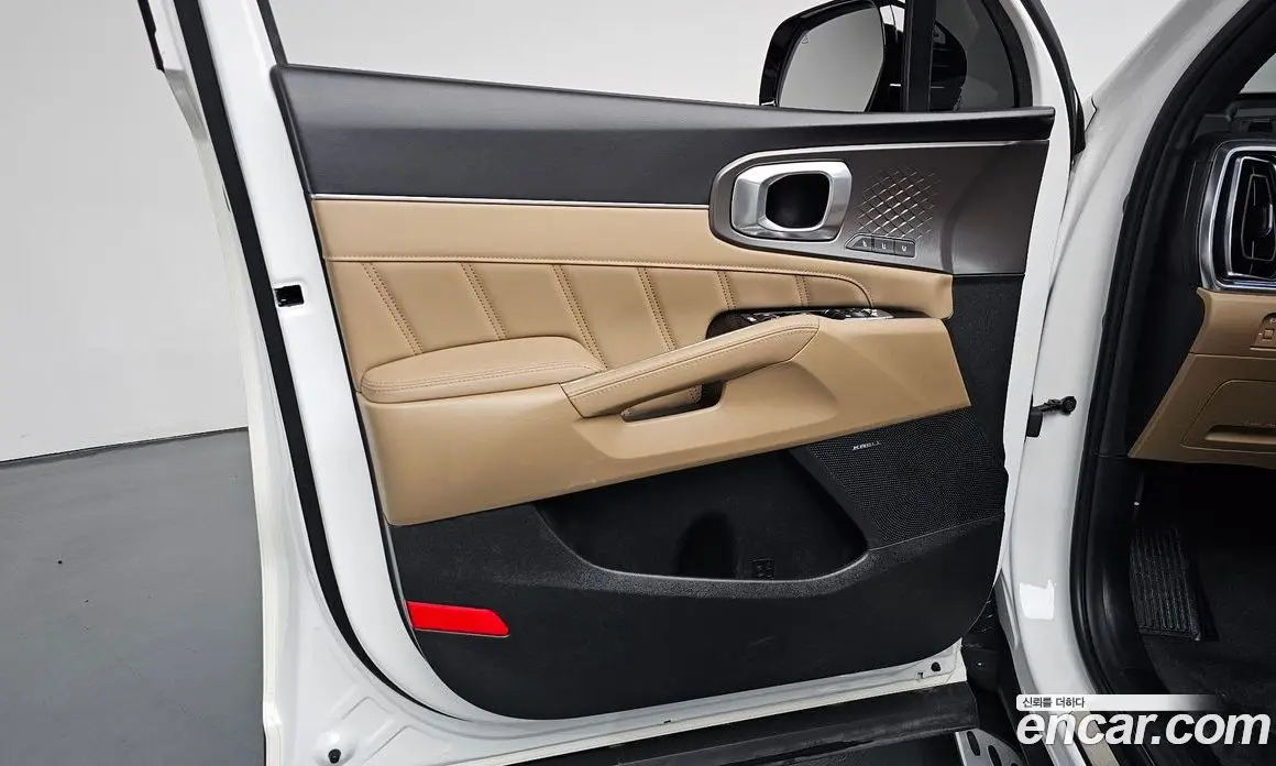 Kia Sorento 2024 1.6 автомат (гидро), фото 13 Kia Sorento 2024 1.6 автомат (гидро), фото 13