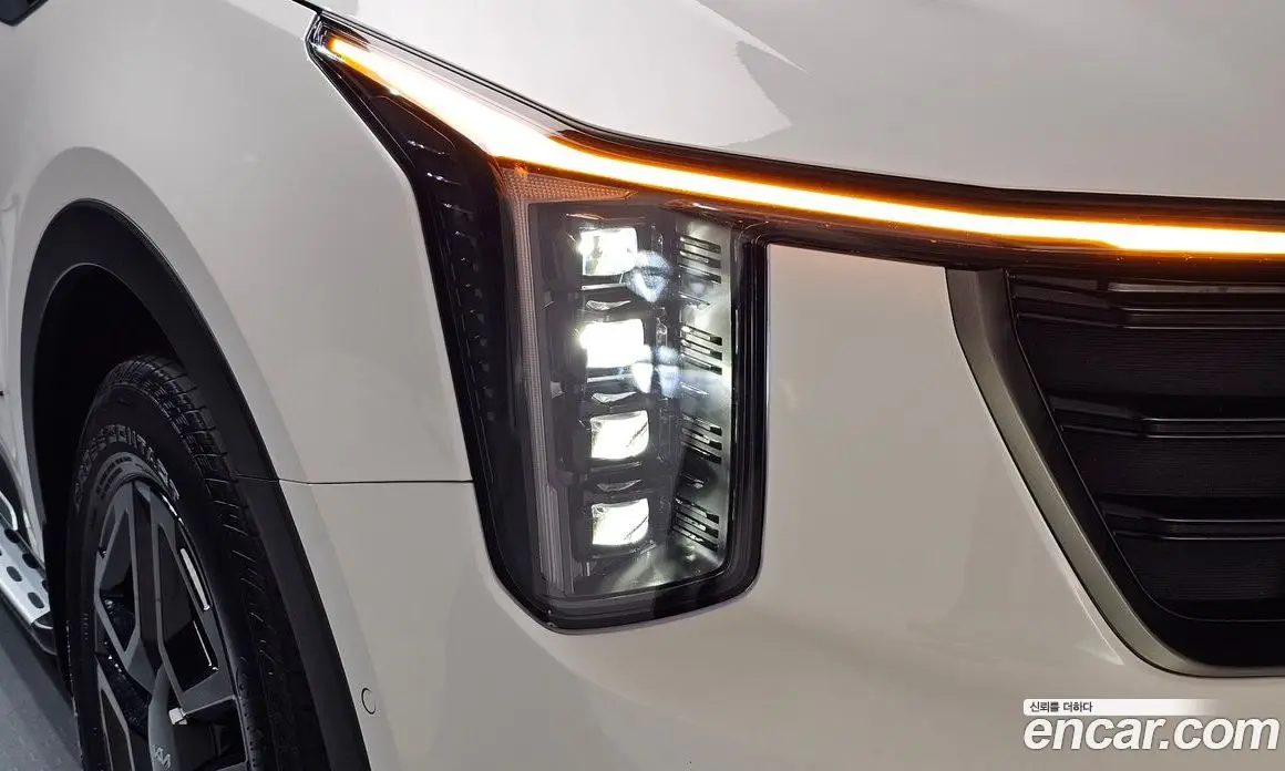 Kia Sorento 2024 1.6 автомат (гидро), фото 7 Kia Sorento 2024 1.6 автомат (гидро), фото 7