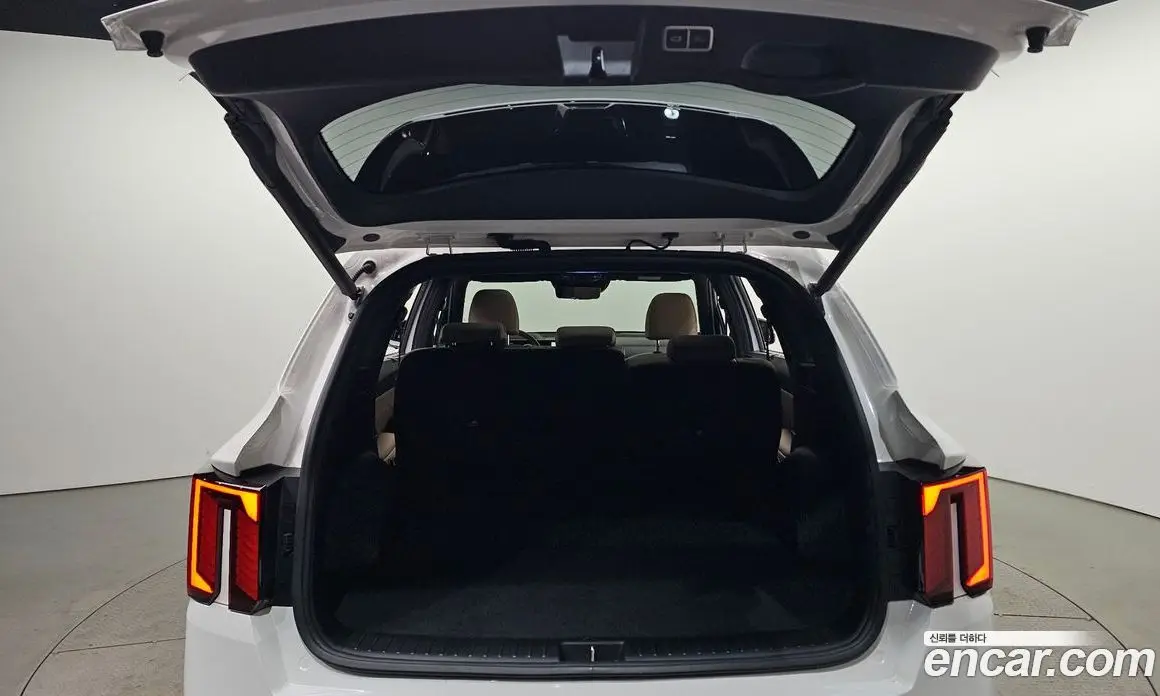 Kia Sorento 2024 1.6 автомат (гидро), фото 20 Kia Sorento 2024 1.6 автомат (гидро), фото 20