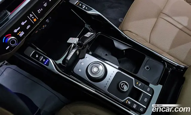 Kia Sorento 2024 1.6 автомат (гидро), миниатюра 9 Kia Sorento 2024 1.6 автомат (гидро), миниатюра 9