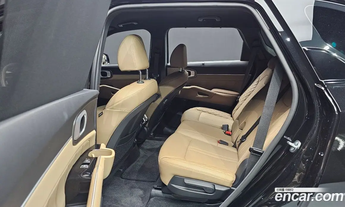 Kia Sorento 2026 2.5 автомат (гидро), фото 18 Kia Sorento 2026 2.5 автомат (гидро), фото 18