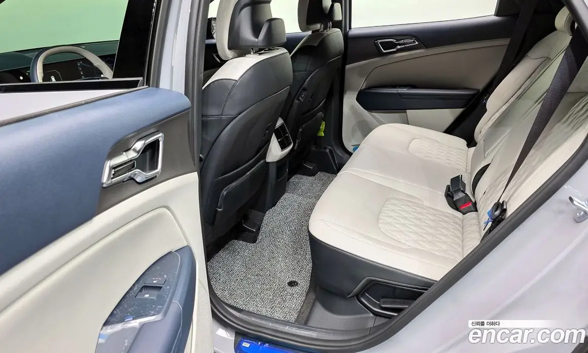 Kia Sportage 2025 1.6 автомат (гидро), фото 18 Kia Sportage 2025 1.6 автомат (гидро), фото 18