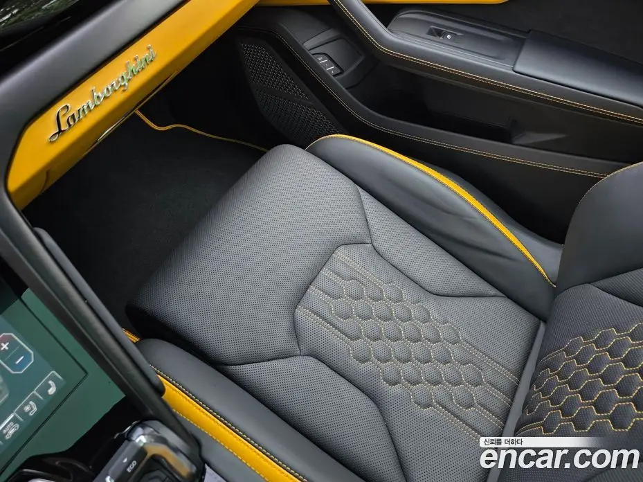 Lamborghini Urus 2024 4.0 автомат (гидро), фото 14