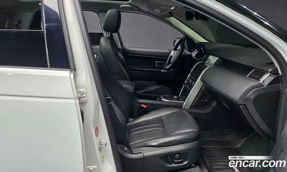 Land Rover Discovery Sport 2019 2.0 автомат (гидро), фото 17 Land Rover Discovery Sport 2019 2.0 автомат (гидро), фото 17