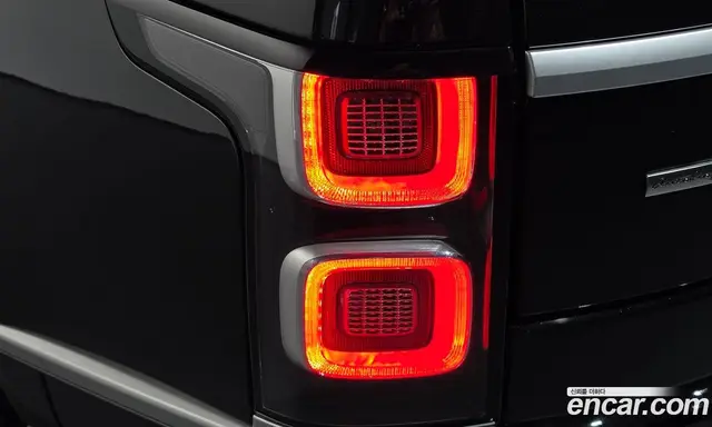 Land Rover Range Rover 2020 4.4 автомат (гидро), миниатюра 9