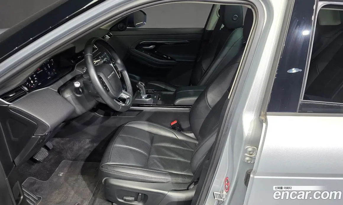 Land Rover Range Rover Evoque 2020 2.0 автомат (гидро), фото 13