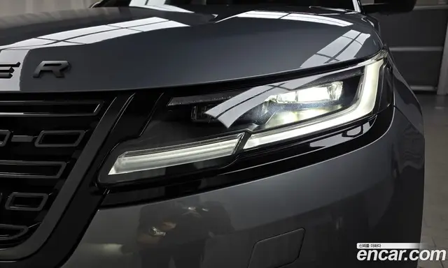 Land Rover Range Rover Velar 2025 2.0 автомат (гидро), миниатюра 7