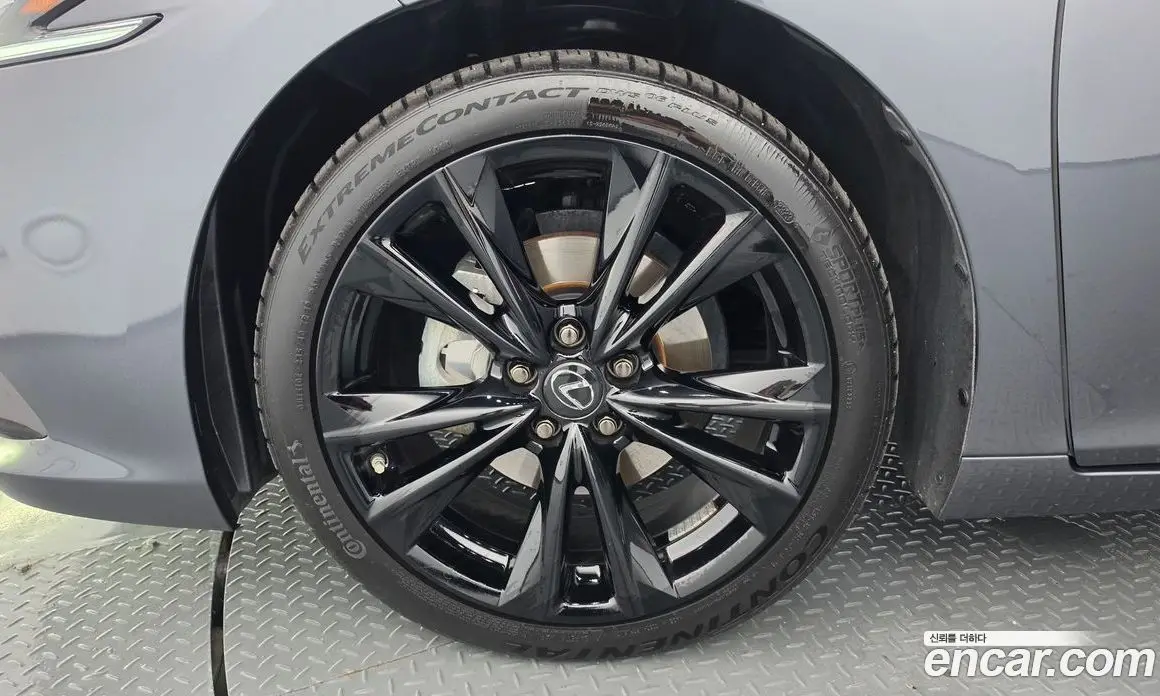 Lexus ES 2021 2.5 автомат (гидро), фото 5