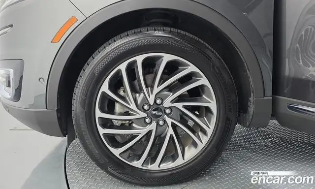 Lincoln Nautilus 2019 2.7 автомат (гидро), миниатюра 5