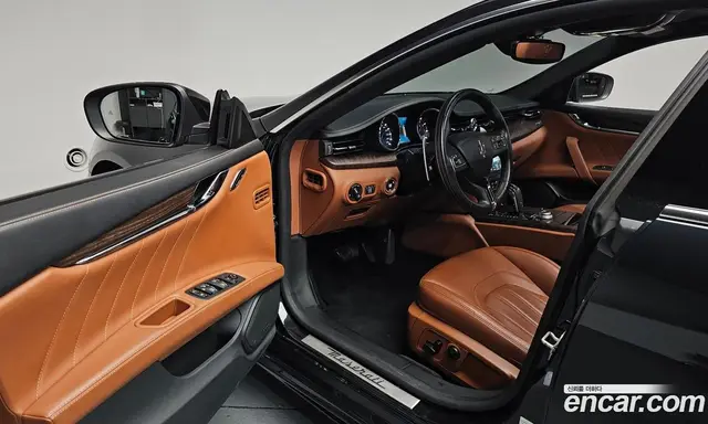 Maserati Quattroporte 2020 3.0 автомат (гидро), миниатюра 12