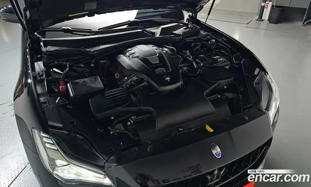 Maserati Quattroporte 2020 3.0 автомат (гидро), миниатюра 5