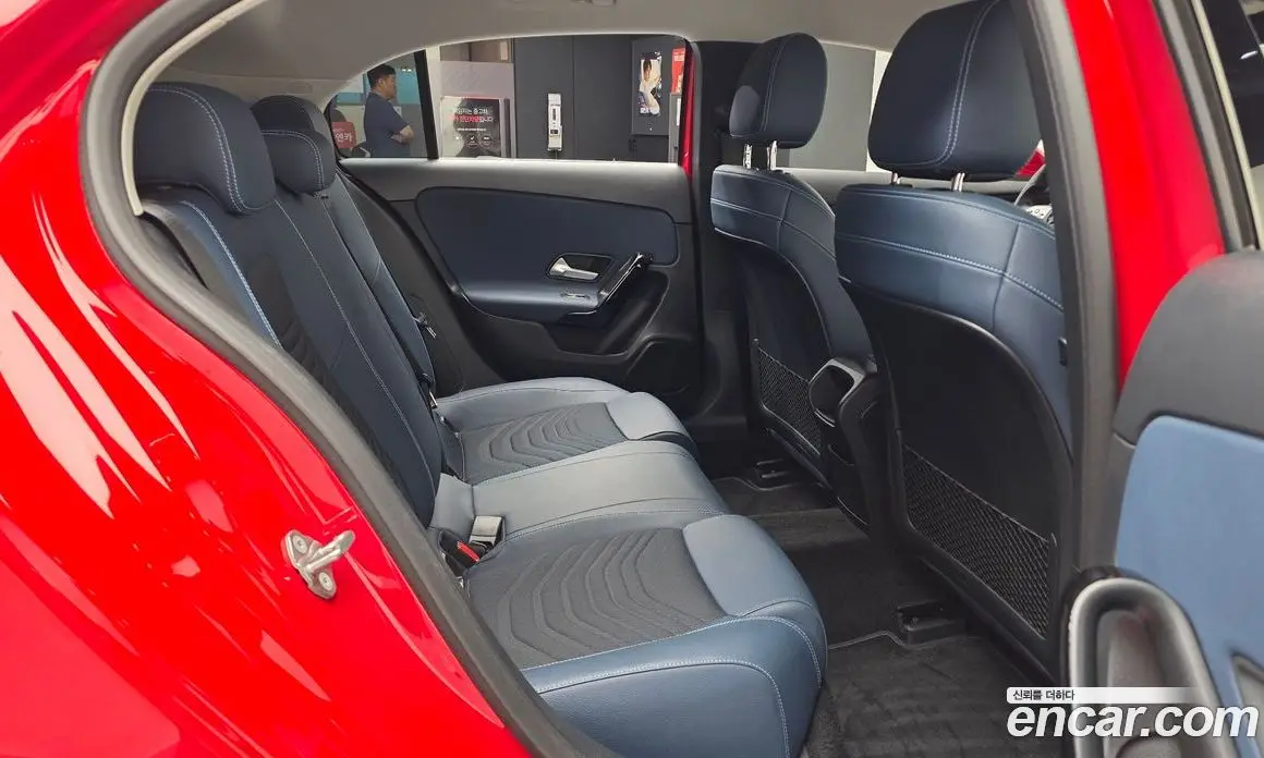 Mercedes-Benz A-Class 2019 2.0 автомат (гидро), фото 15