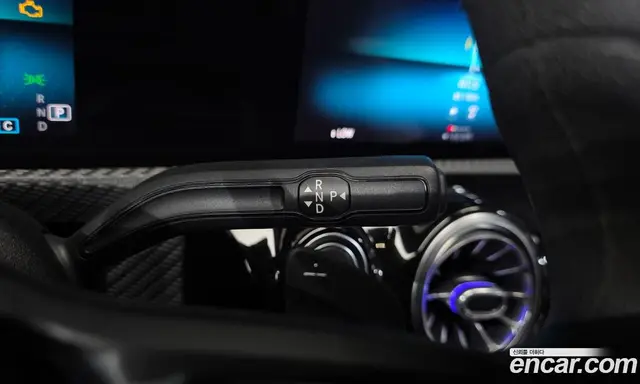 Mercedes-Benz A-Class 2020 2.0 автомат (гидро), миниатюра 12