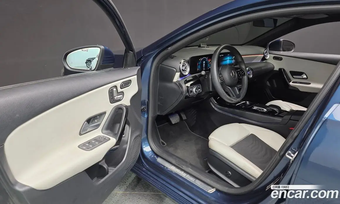 Mercedes-Benz A-Class 2020 2.0 автомат (гидро), фото 13