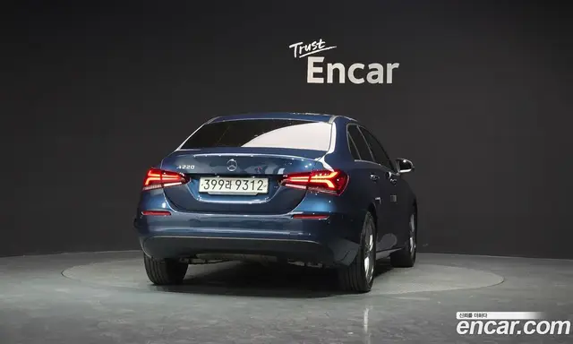 Mercedes-Benz A-Class 2020 2.0 автомат (гидро), миниатюра 4