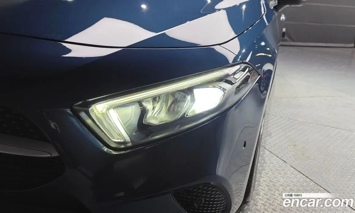 Mercedes-Benz A-Class 2020 2.0 автомат (гидро), фото 8