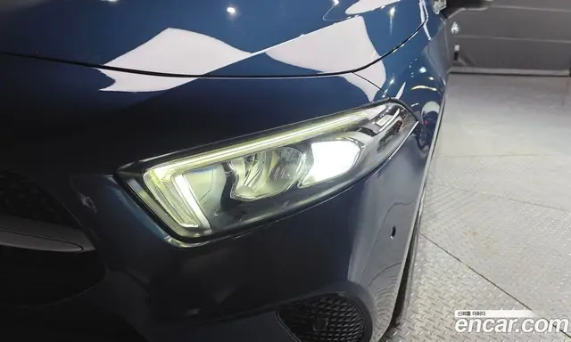 Mercedes-Benz A-Class 2020 2.0 автомат (гидро), миниатюра 8