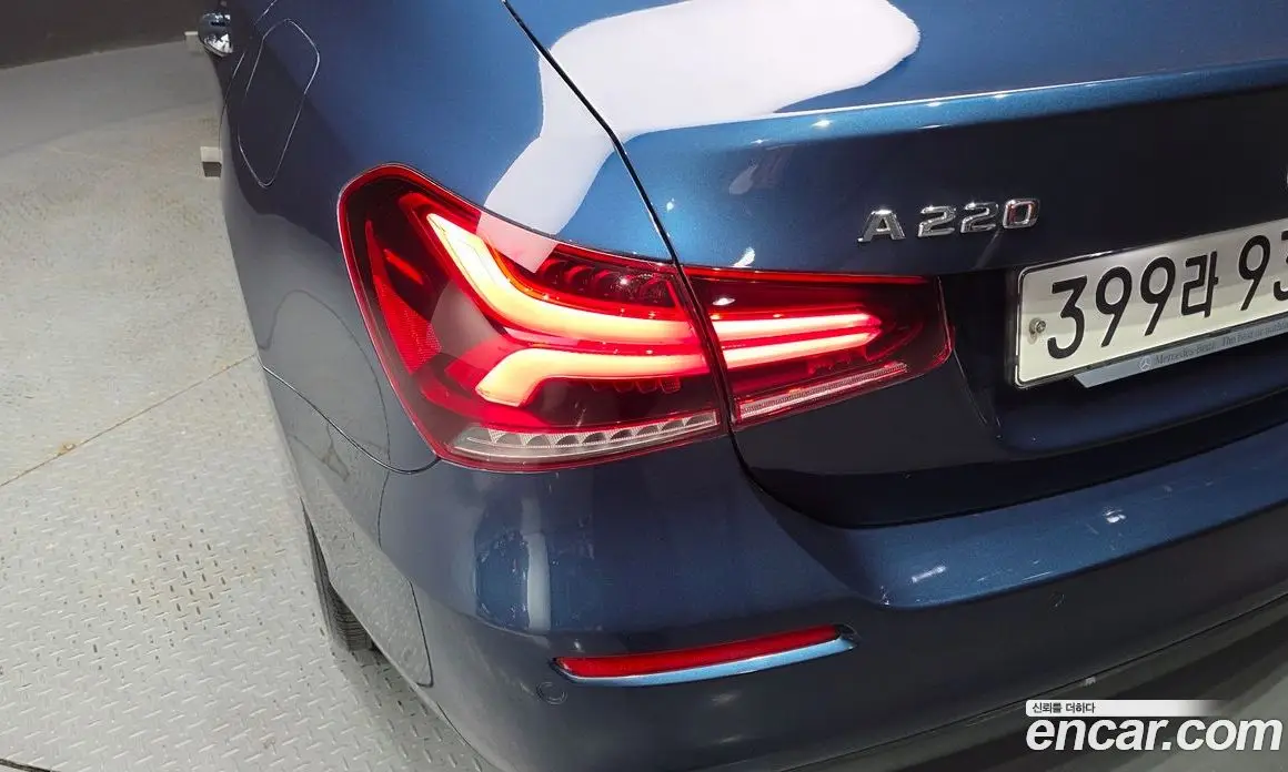 Mercedes-Benz A-Class 2020 2.0 автомат (гидро), фото 9