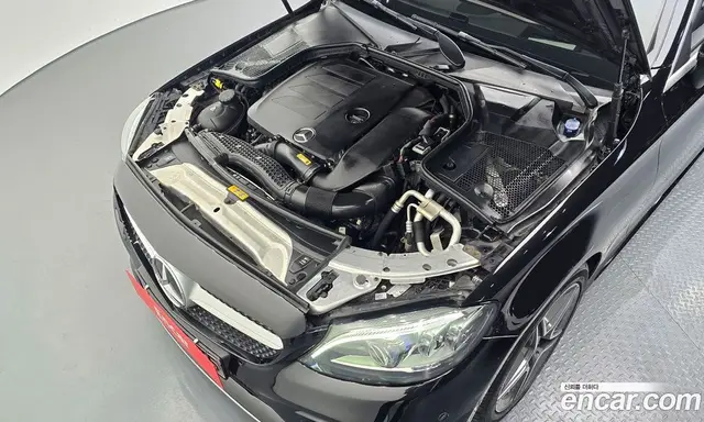 Mercedes-Benz C-Class 2020 2.0 автомат (гидро), миниатюра 5 Mercedes-Benz C-Class 2020 2.0 автомат (гидро), миниатюра 5