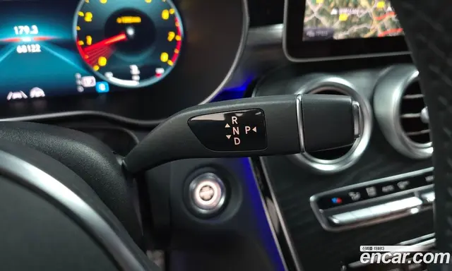 Mercedes-Benz C-Class 2021 2.0 автомат (гидро), миниатюра 11
