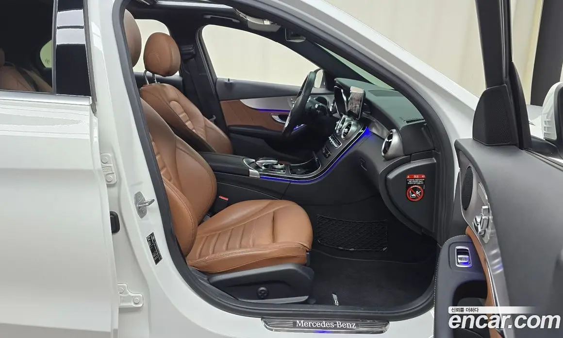 Mercedes-Benz C-Class 2021 2.0 автомат (гидро), фото 15