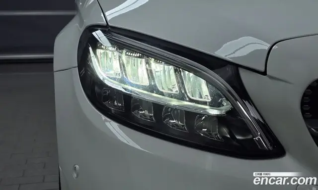 Mercedes-Benz C-Class 2021 2.0 автомат (гидро), миниатюра 7