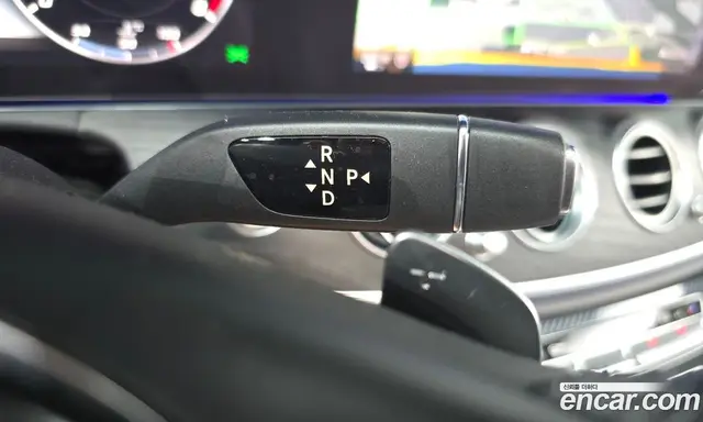 Mercedes-Benz E-Class 2017 2.0 автомат (гидро), миниатюра 12