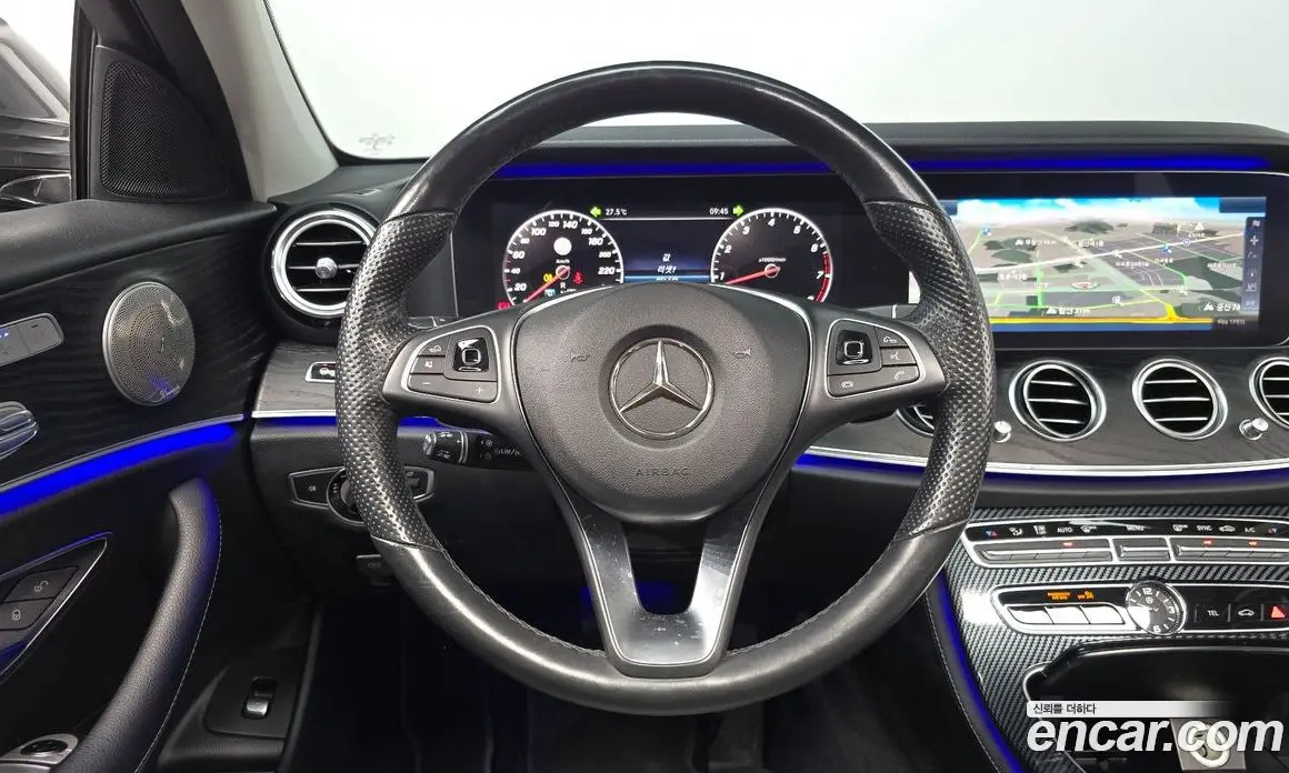 Mercedes-Benz E-Class 2017 2.0 автомат (гидро), фото 19