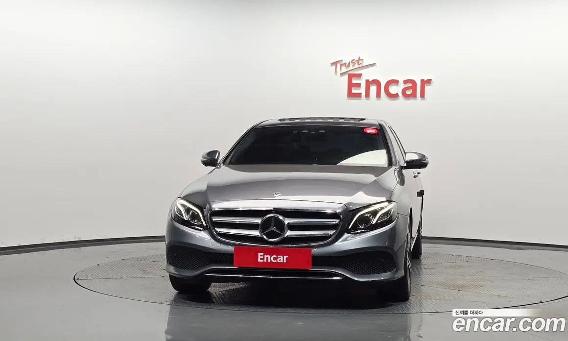 Mercedes-Benz E-Class 2017 2.0 автомат (гидро), фото 3