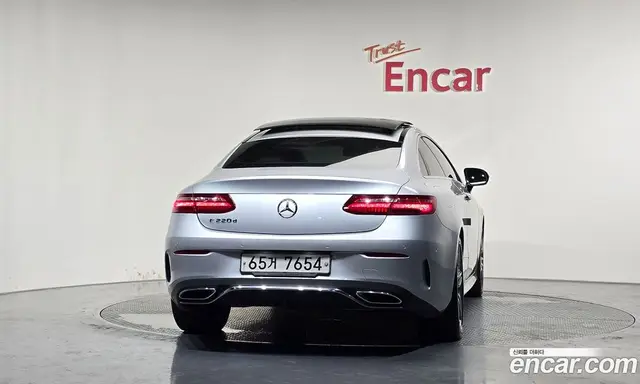 Mercedes-Benz E-Class 2017 1.9 автомат (гидро), миниатюра 3 Mercedes-Benz E-Class 2017 1.9 автомат (гидро), миниатюра 3