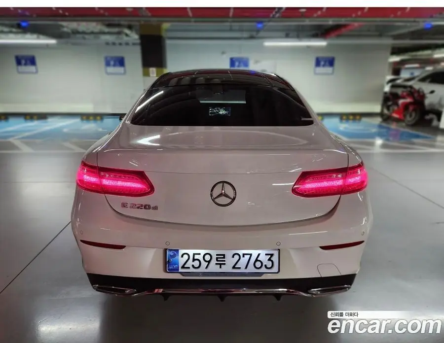 Mercedes-Benz E-Class 2018 1.9 автомат (гидро), фото 4 Mercedes-Benz E-Class 2018 1.9 автомат (гидро), фото 4
