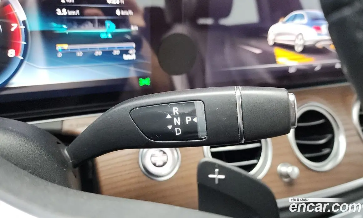 Mercedes-Benz E-Class 2019 2.0 автомат (гидро), фото 11 Mercedes-Benz E-Class 2019 2.0 автомат (гидро), фото 11