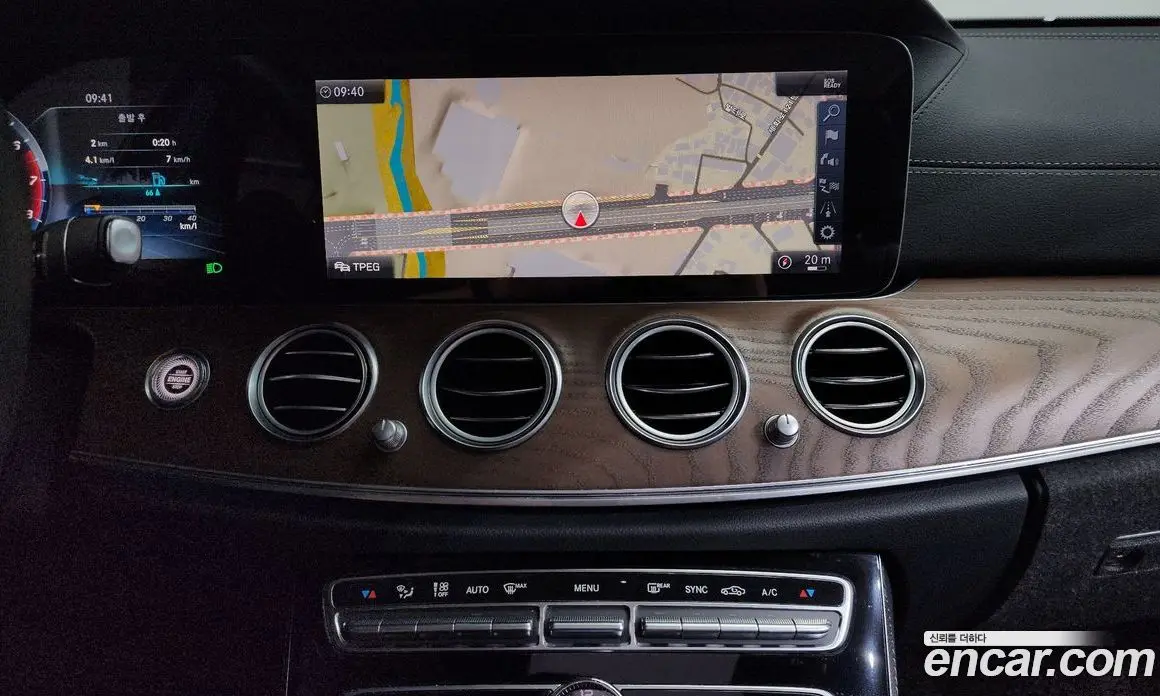 Mercedes-Benz E-Class 2019 2.0 автомат (гидро), фото 18 Mercedes-Benz E-Class 2019 2.0 автомат (гидро), фото 18