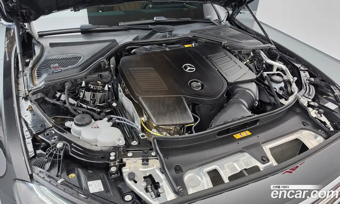 Mercedes-Benz E-Class 2024 2.0 автомат (гидро), фото 6