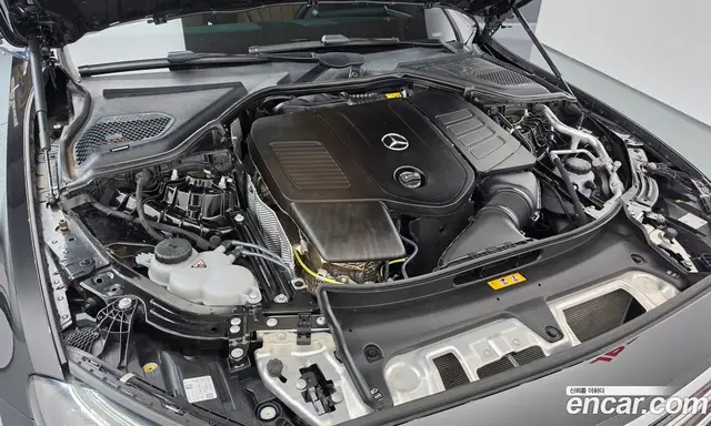Mercedes-Benz E-Class 2024 2.0 автомат (гидро), миниатюра 6
