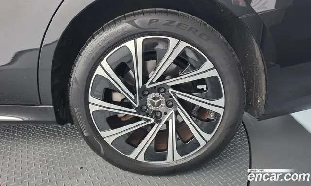Mercedes-Benz E-Class 2024 2.0 автомат (гидро), миниатюра 7