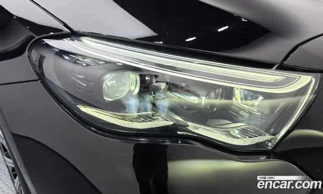 Mercedes-Benz E-Class 2024 2.0 автомат (гидро), миниатюра 8