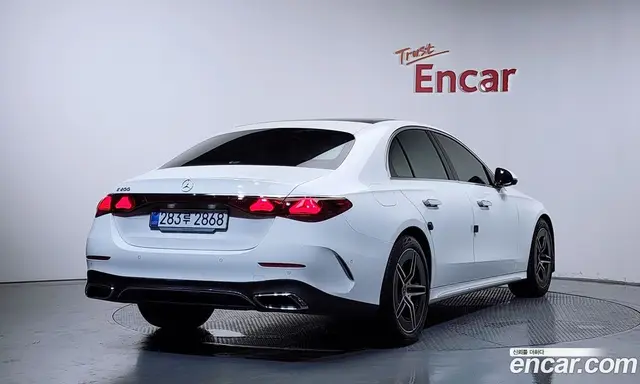 Mercedes-Benz E-Class, 2025, 9 055 км