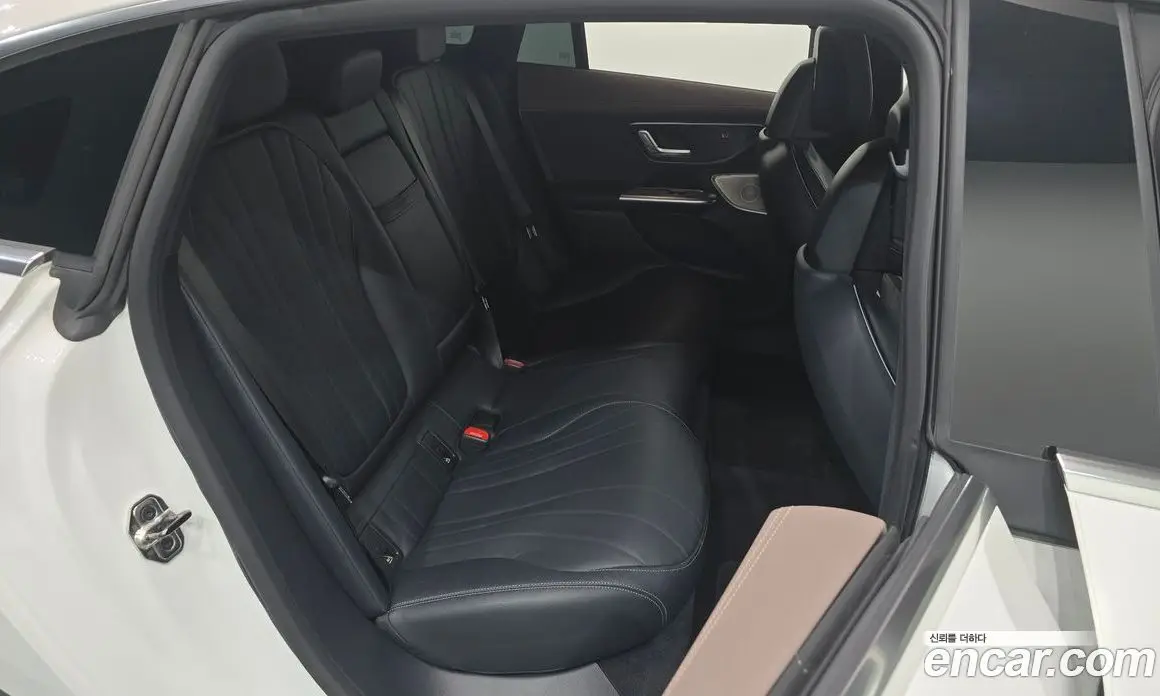 Mercedes-Benz EQE 2022 0.3 автомат (гидро), фото 16 Mercedes-Benz EQE 2022 0.3 автомат (гидро), фото 16