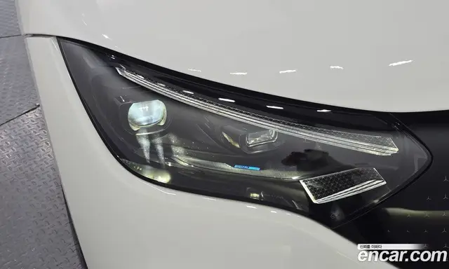 Mercedes-Benz EQE 2022 0.3 автомат (гидро), миниатюра 7 Mercedes-Benz EQE 2022 0.3 автомат (гидро), миниатюра 7