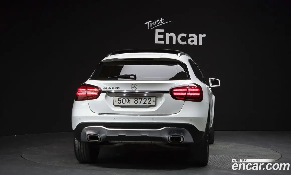 Mercedes-Benz GLA-Class 2018 2.0 автомат (гидро), фото 3