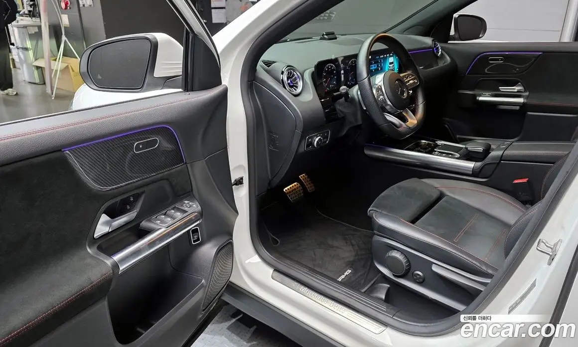Mercedes-Benz GLA-Class 2022 2.0 автомат (гидро), фото 13 Mercedes-Benz GLA-Class 2022 2.0 автомат (гидро), фото 13