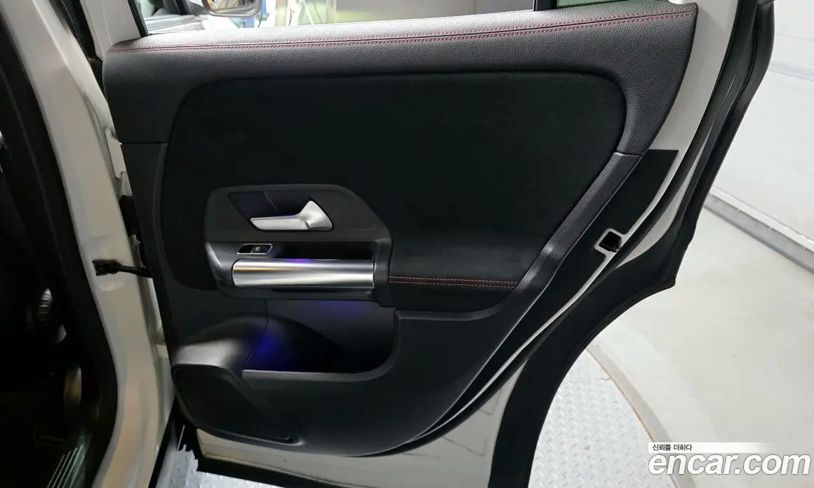 Mercedes-Benz GLA-Class 2022 2.0 автомат (гидро), фото 15 Mercedes-Benz GLA-Class 2022 2.0 автомат (гидро), фото 15